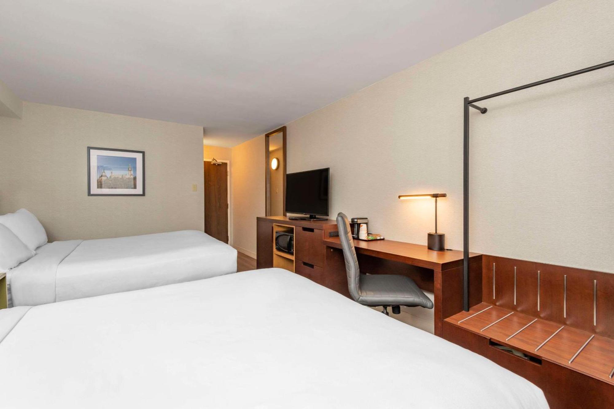 Comfort Inn Kenora Exteriör bild